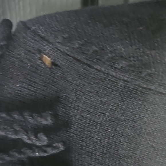 NWT Soft Surroundings Black Wool Blend V-Neck Sweater with Fringe Size Medium - Picture 5 of 12